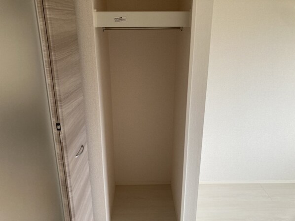 ラフィーネ亀山の物件内観写真